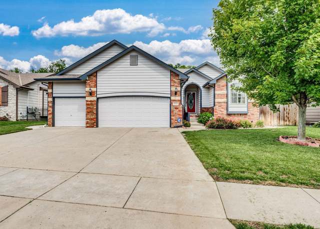 Property at 1212 N High Park Dr, Derby, KS 67037, 5 beds, 3 baths