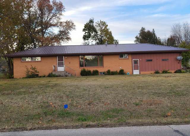 Property at 500 W 13th St, Eureka, KS 67045, 3 beds, 2 baths