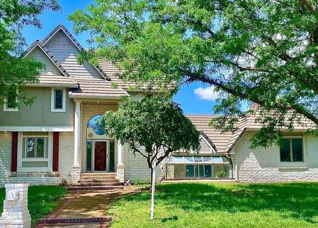 Property at 4717 N Cobblestone St, Wichita, KS 67204, 3 beds, 3.5 baths