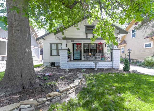 Property at 942 N Porter Ave, Wichita, KS 67203, 3 beds, 2 baths