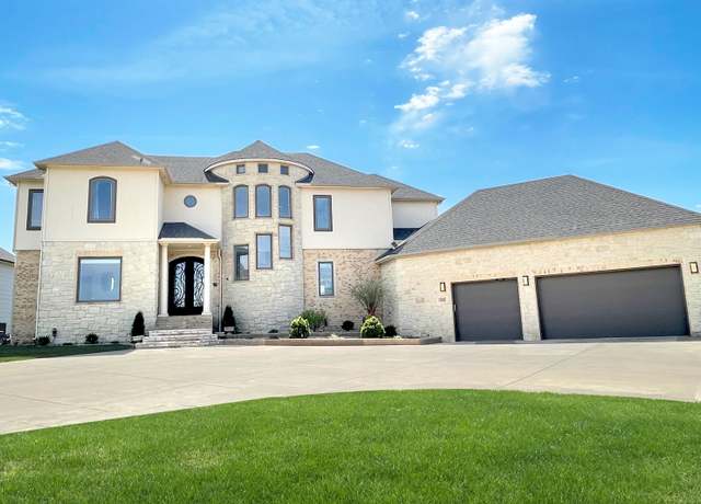 Property at 1818 N Burning Tree Cir, Wichita, KS 67230, 6 beds, 5.5 baths