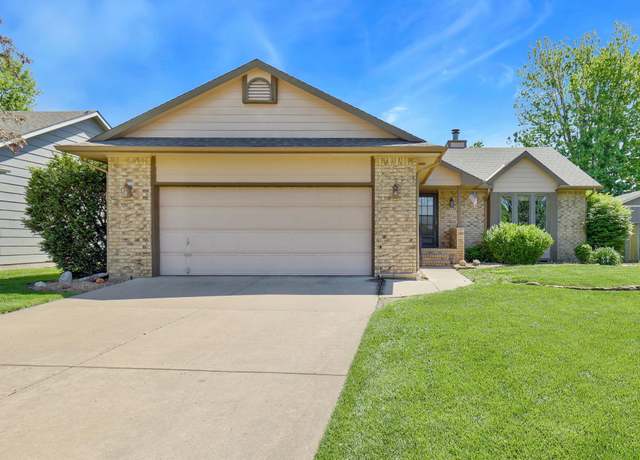 Property at 2518 N Amarado, Wichita, KS 67205, 3 beds, 2 baths