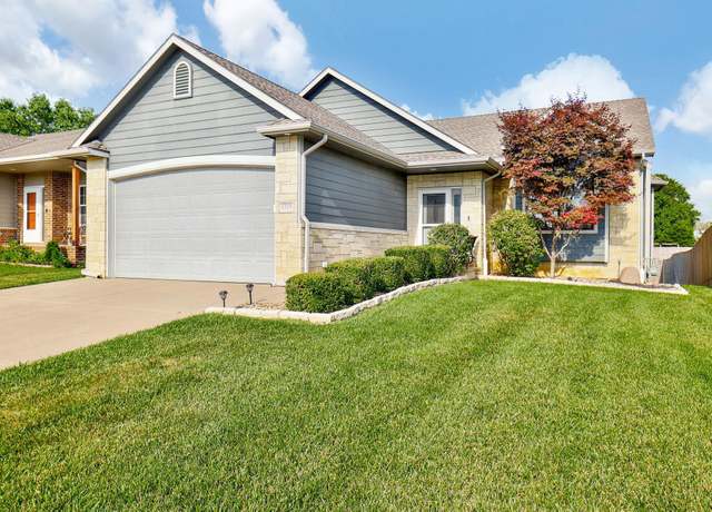 Property at 1719 S Lynnrae St, Wichita, KS 67207, 4 beds, 3 baths