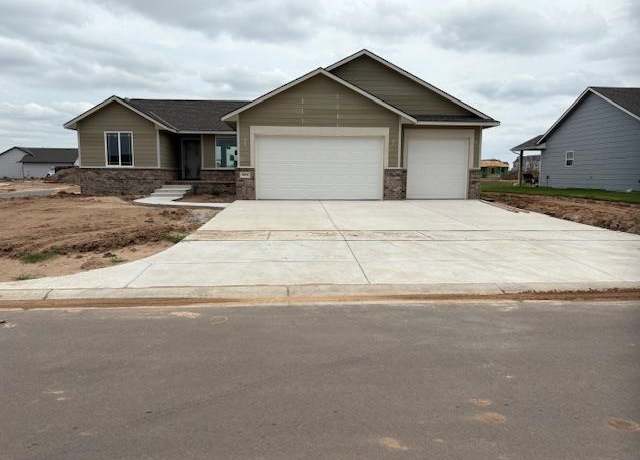Property at 10943 W Sondra Ct, Maize, KS 67101, 3 beds, 2 baths