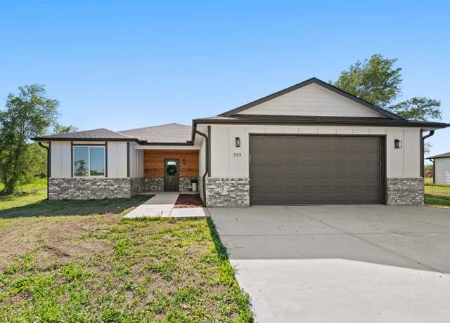 Property at 313 S Sycamore St, Valley Center, KS 67147, 3 beds, 2 baths