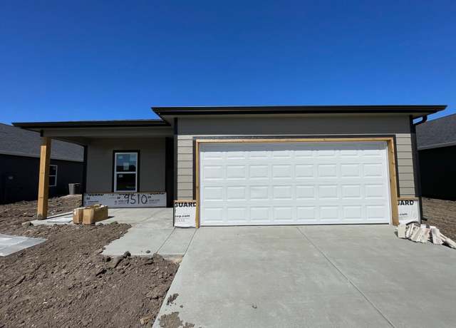 Property at 9510 E Creed St, Wichita, KS 67210, 4 beds, 2 baths