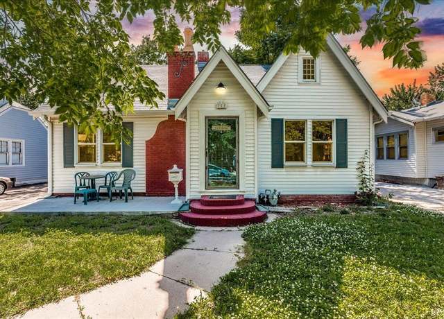 Property at 711 S Spruce St, Wichita, KS 67211, 2 beds, 1 bath