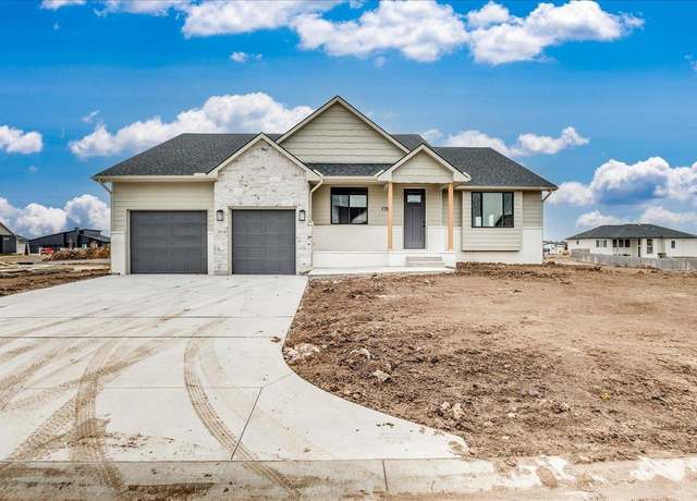 Property at 178 S Wellcrest Ct, Wichita, KS 67052, 5 beds, 3 baths