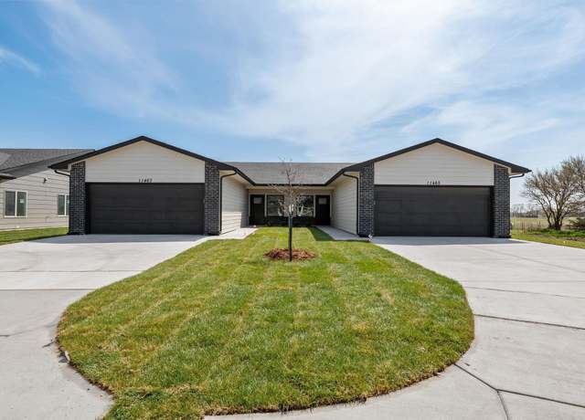 Property at 11441 W 35th Cir, Wichita, KS 67215, 3 beds, 2 baths