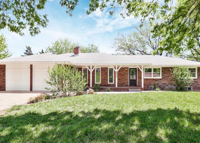 Property at 2428 N Cedar Crest Dr, Wichita, KS 67223, 5 beds, 4 baths