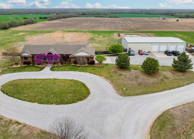 Property at 15700 E 119th St S, Mulvane, KS 67110, 4 beds, 3.5 baths