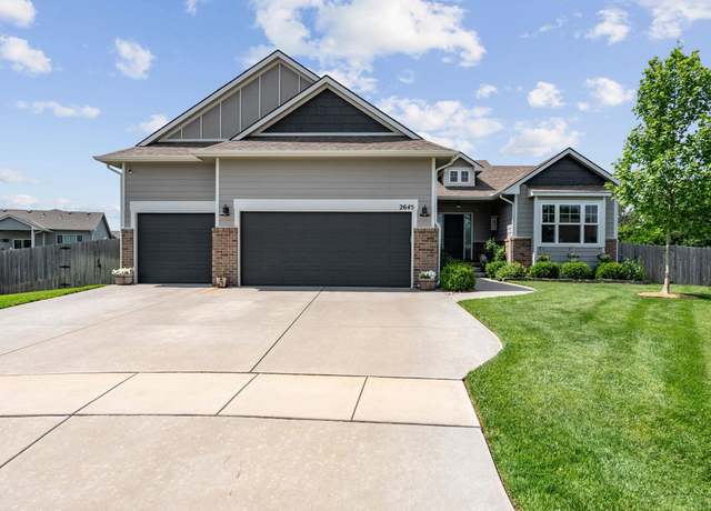 Property at 2645 S Lark Ct, Wichita, KS 67215, 5 beds, 3 baths