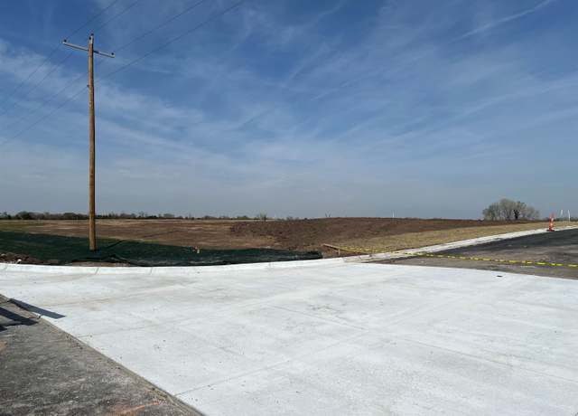 Property at 1501 N Garnet Ln, Mulvane, KS 67110