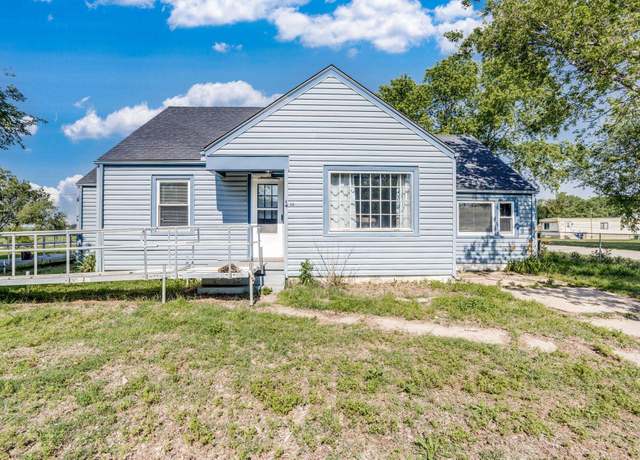Property at 101 S Davidson Ave, Bentley, KS 67016, 3 beds, 1 bath