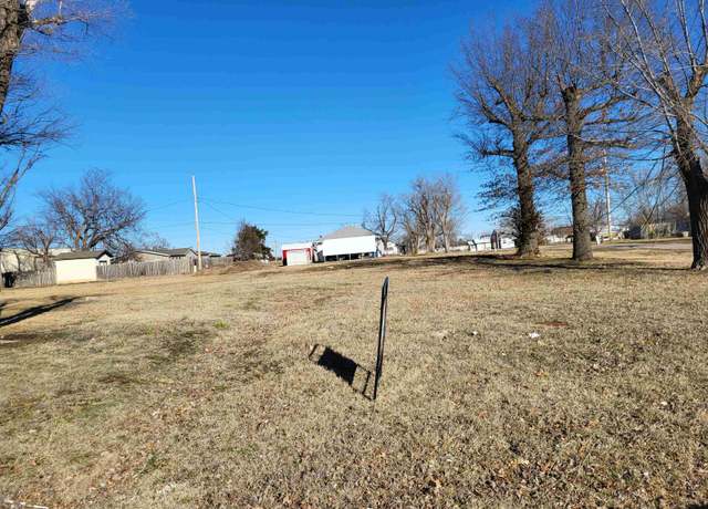 Property at 602 N Plum St, Eureka, KS 67045