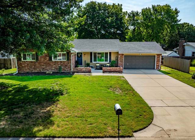 Property at 1324 N Valleyview St, Wichita, KS 67212, 3 beds, 2 baths