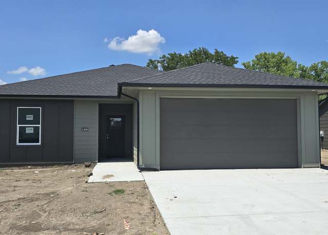 Property at 1108 SE 8th, Newton, KS 67114, 3 beds, 2 baths