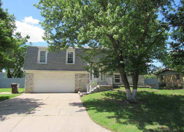 Property at 2861 Fairmount Ave, Wichita, KS 67220, 3 beds, 2 baths