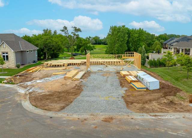 Property at 1012 E Summerchase, Derby, KS 67037, 5 beds, 3.5 baths