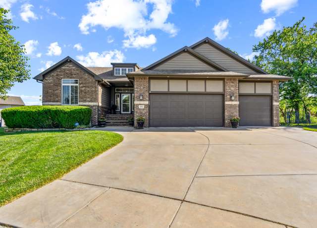 Property at 832 S Glen Wood Ct, Wichita, KS 67230, 5 beds, 3 baths