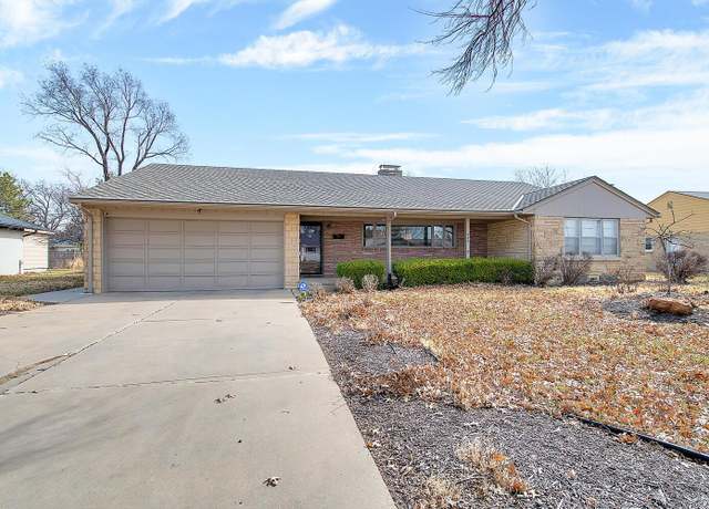 Property at 442 S Waverly Dr, Wichita, KS 67218, 3 beds, 2.5 baths