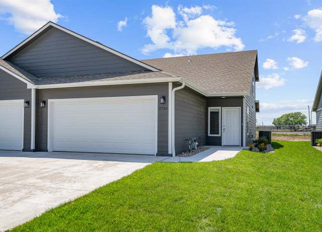 Property at 2730 Tim Rogers Ln, Salina, KS 67401, 3 beds, 3 baths
