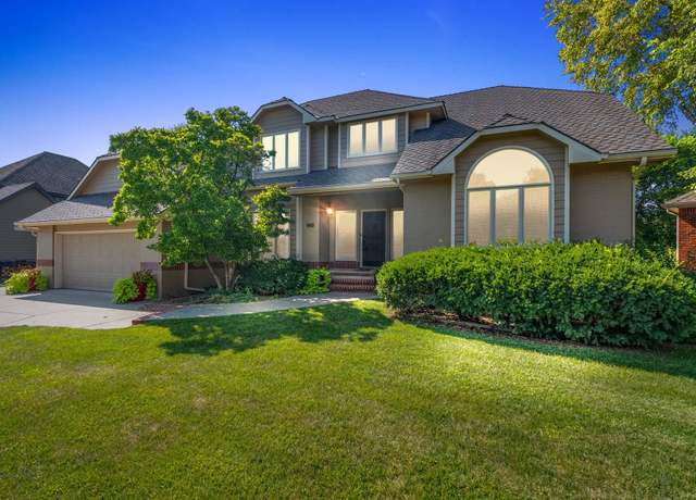 Property at 220 N Montbella Cir, Wichita, KS 67230, 4 beds, 3.5 baths