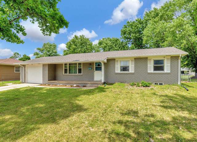 Property at 10314 W Hardtner Ave, Wichita, KS 67212, 3 beds, 2.5 baths
