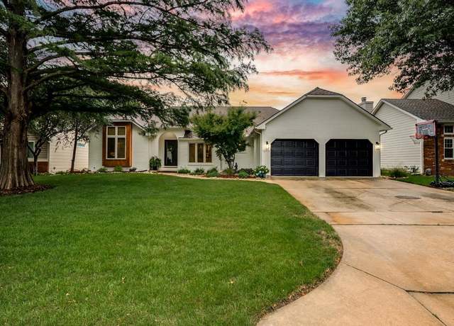 Property at 10119 W Westport St, Wichita, KS 67212, 5 beds, 3 baths