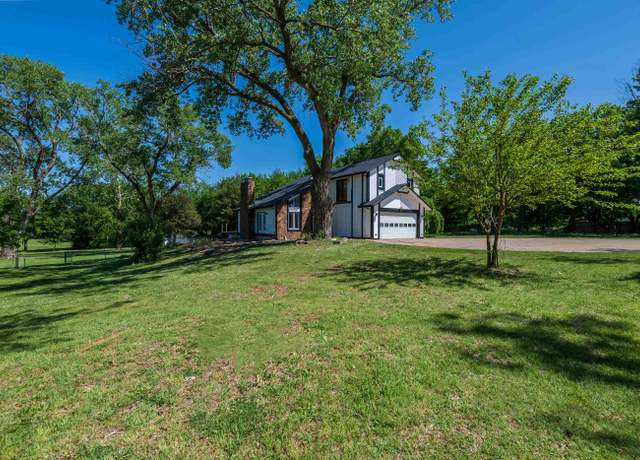 Property at 1120 N Azure Ln, Wichita, KS 67235, 4 beds, 3.5 baths