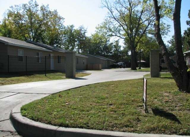 Property at 2929 W Elm St, Wichita, KS 67203, 12 beds