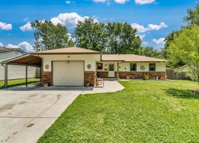 Property at 2926 S Edwards Ave, Wichita, KS 67217, 4 beds, 3 baths