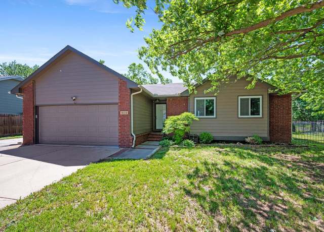 Property at 1833 N Shefford Cir, Wichita, KS 67212, 4 beds, 3 baths