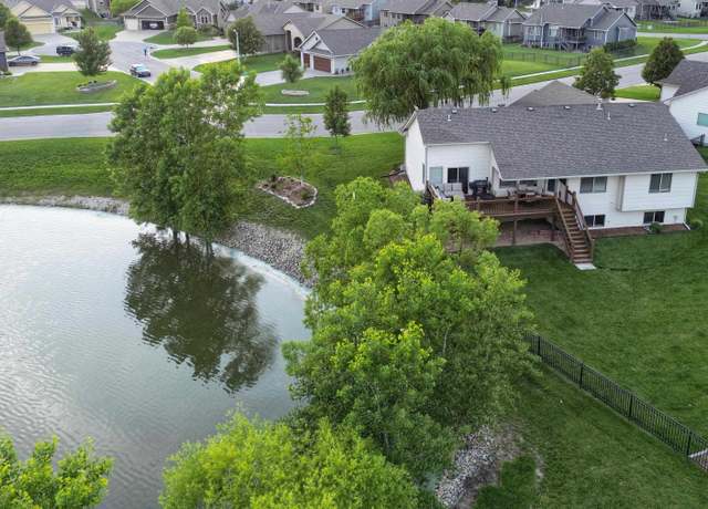 Property at 2722 N Woodridge St, Wichita, KS 67226, 5 beds, 3 baths
