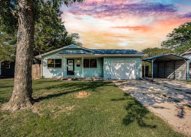 Property at 461 Meeds, Valley Center, KS 67147, 5 beds, 2 baths