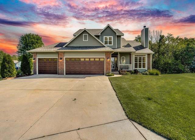 Property at 706 E Wahoo, Derby, KS 67037, 3 beds, 2.5 baths