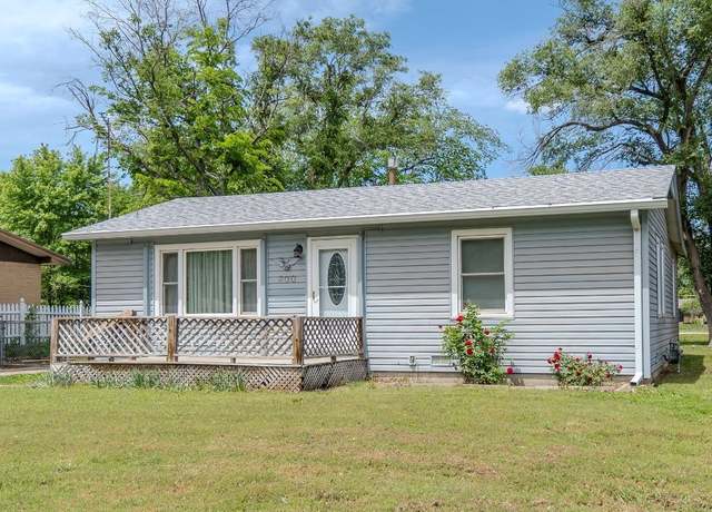 Property at 300 E Sunnydell St, Derby, KS 67037, 3 beds, 1 bath