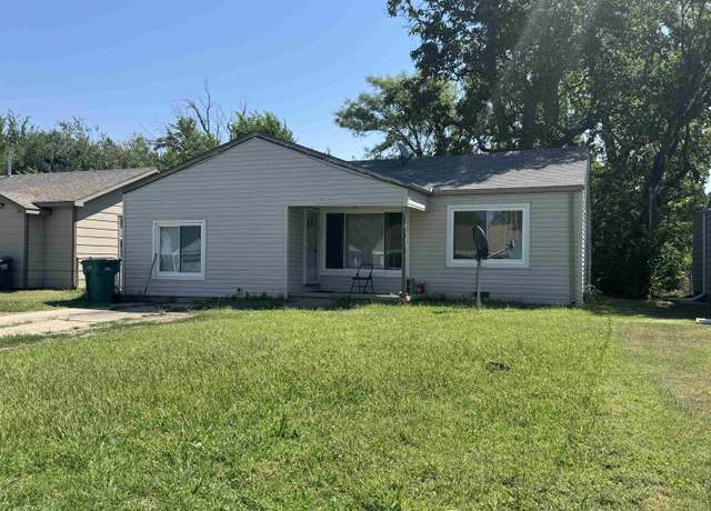 Property at 2242 N Piatt St, Wichita, KS 67219-4627, 3 beds, 1 bath