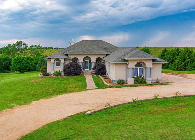 Property at 3470 Scenic Slope Rd, Salina, KS 67401, 4 beds, 3 baths