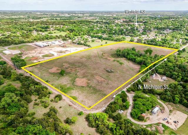 Property at 700 N Michigan, Winfield, KS 67156