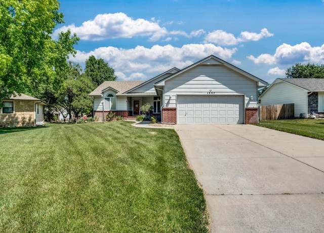 Property at 1337 N Split Rail Ct, Derby, KS 67037, 3 beds, 3 baths