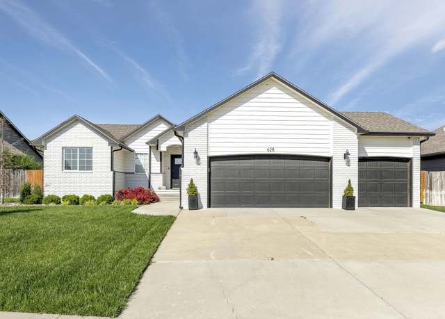 Property at 628 S Horseshoe Bnd, Maize, KS 67101, 5 beds, 3 baths