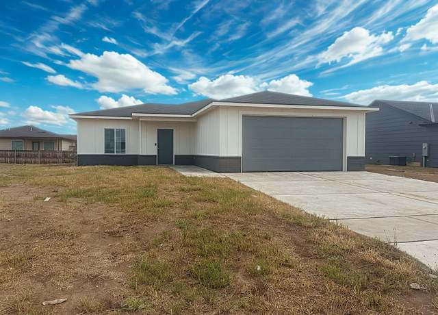 Property at 4645 S Doris Ct, Wichita, KS 67215, 3 beds, 2 baths