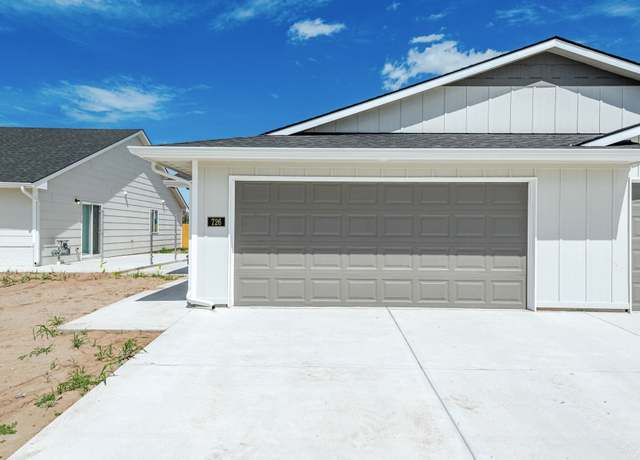 Property at 12836 W Cowboy St, Wichita, KS 67235, 3 beds, 2 baths