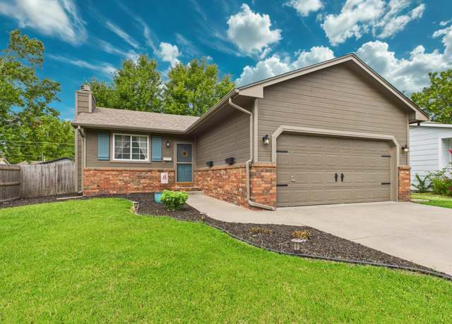 Property at 225 N Dexter Ave, Valley Center, KS 67147, 3 beds, 2 baths
