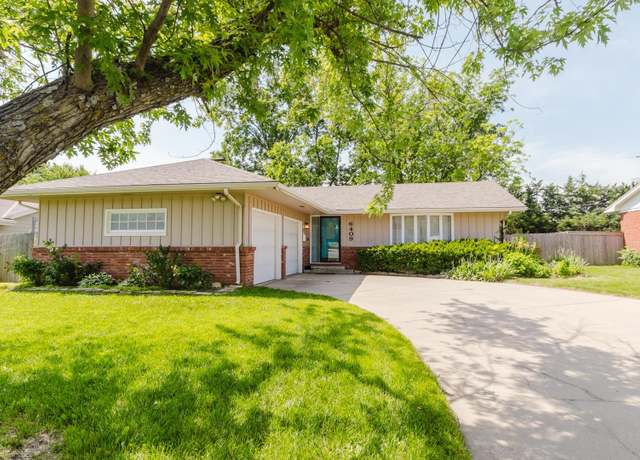 Property at 6409 E Farmview, Wichita, KS 67206, 3 beds, 2 baths