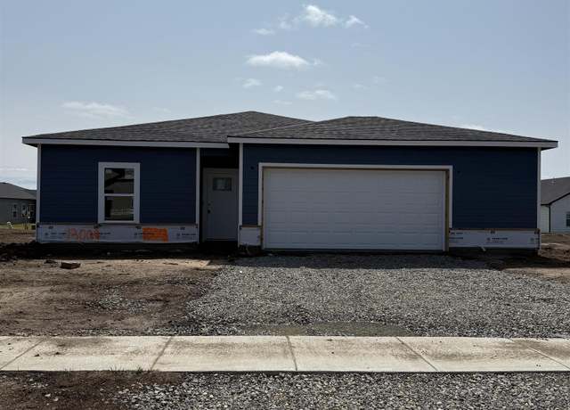 Property at 13009 E Spring Valley St, Wichita, KS 67230, 4 beds, 2 baths