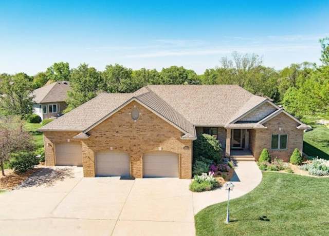 Property at 2502 Maclean Cir, Salina, KS 67401, 5 beds, 3 baths