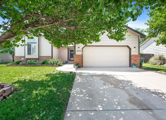Property at 2237 S Parkridge, Wichita, KS 67209, 4 beds, 3 baths
