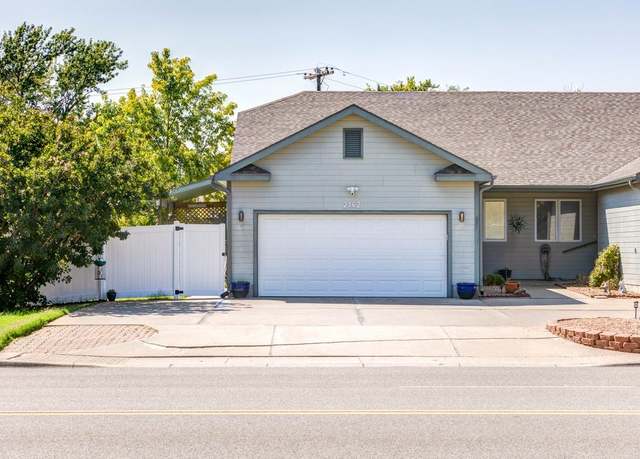 Property at 2162 S Ohio St, Salina, KS 67401, 2 beds, 3 baths